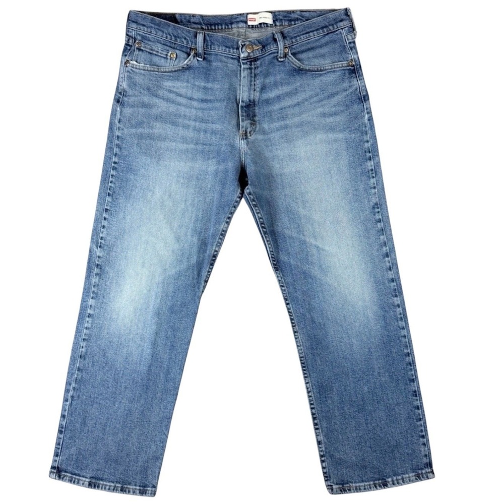 Wrangler Men's W36 L29 Relaxed Fit‎ Straight Leg Medium Wash Blue Denim Jeans